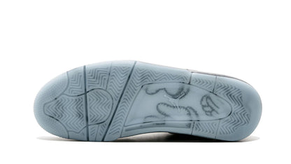 Jordan 4 Retro Kaws "KAWS"
