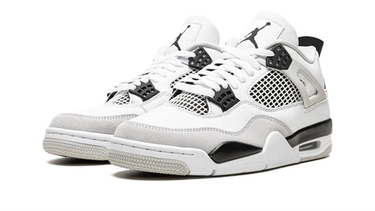 Jordan 4 Retro "Military Black"