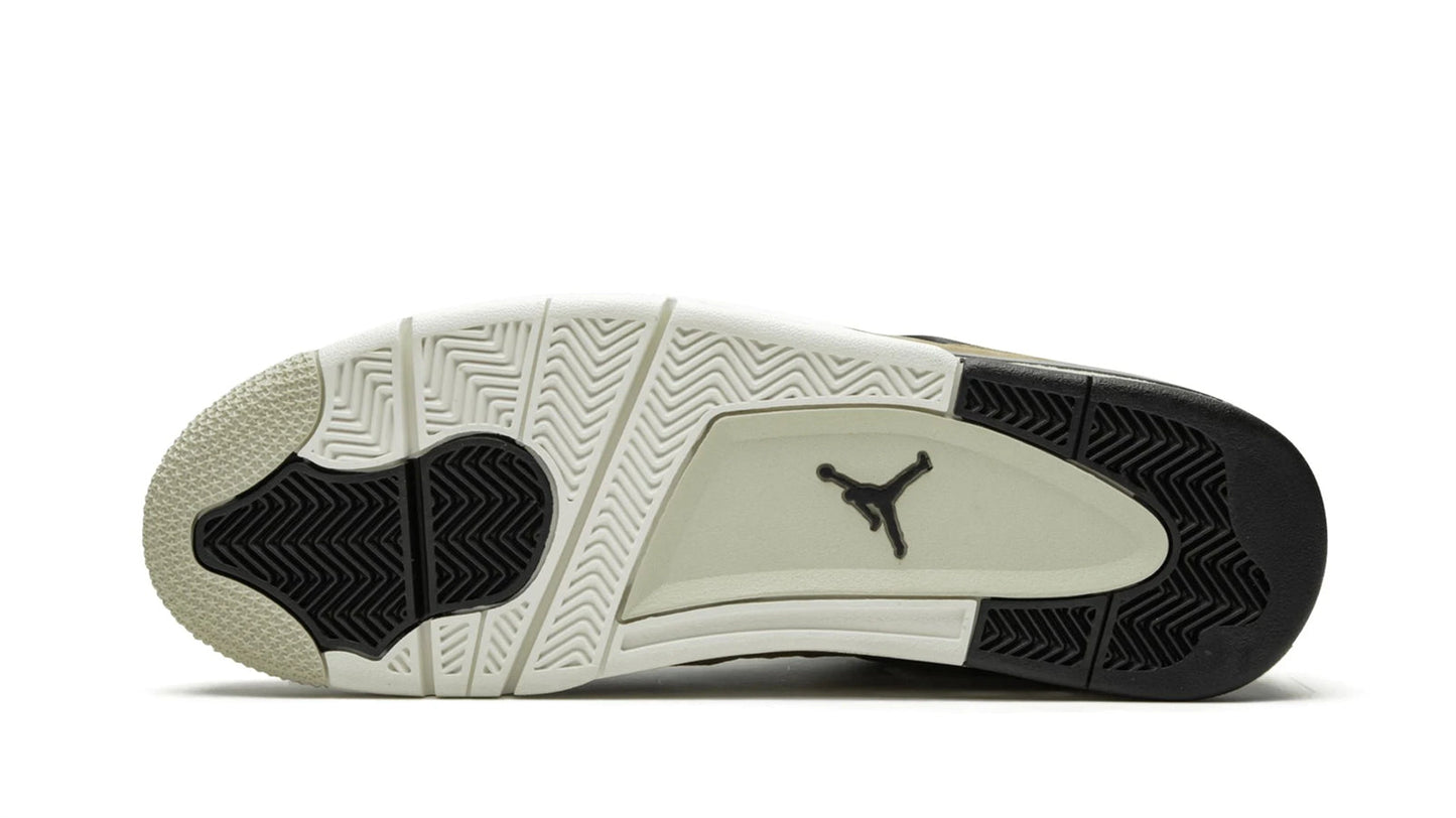 Jordan 4 WMNS "Mushroom"