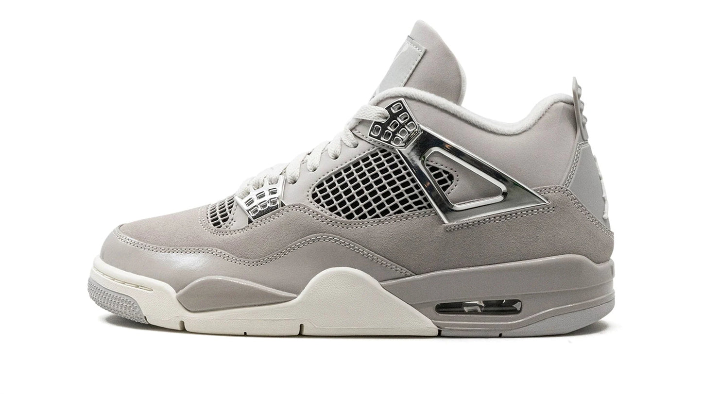 Jordan 4 WMNS "Frozen Moments"